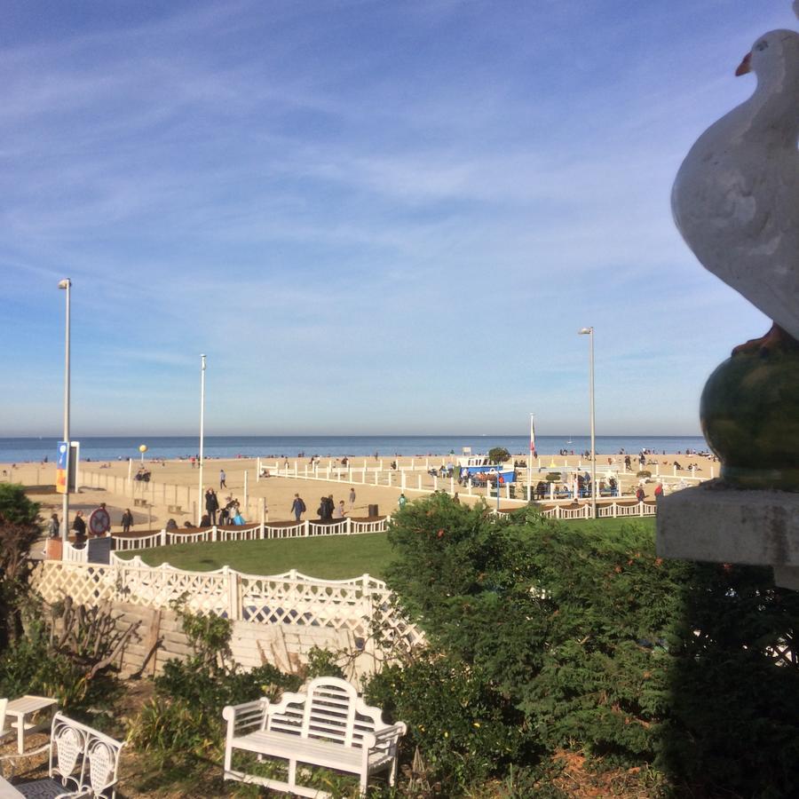 Au Soleil Couchant Trouville-sur-Mer Exterior foto